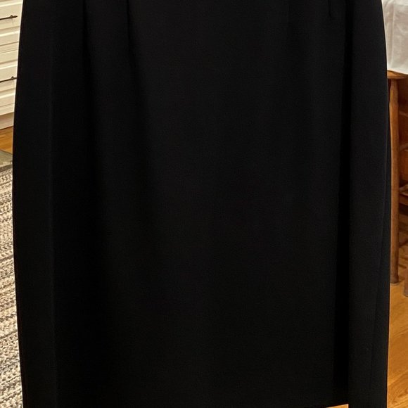 NWT Elie Tahari classic little black dress with a twist - Picture 2 of 12